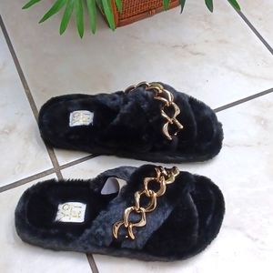 Women's Faux Fur Slide Black Size 8 NWB